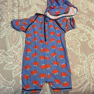 Toddler bathing suit and sun hat
